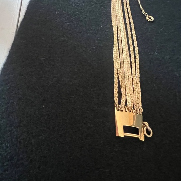 VINTAGE MONET 70s Multi 7 Strand Gold Toned Bracelet 6.5" with Safety Chain - Picture 6 of 11